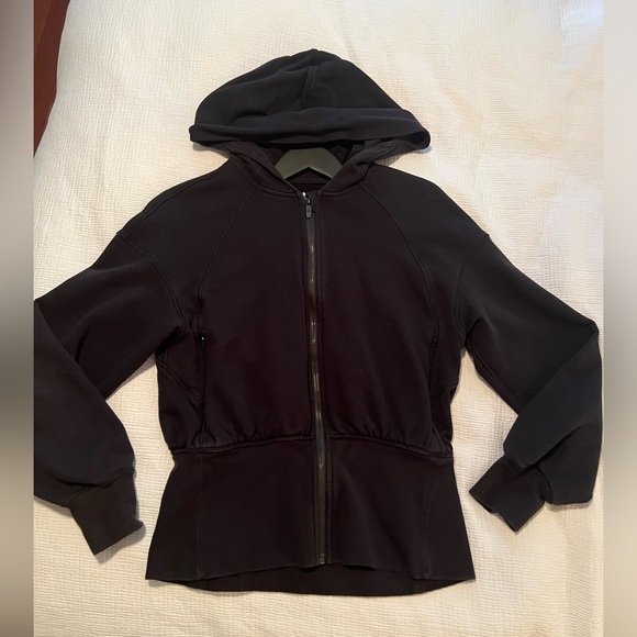 Lululemon Black Full Zip - Picture 3 of 8